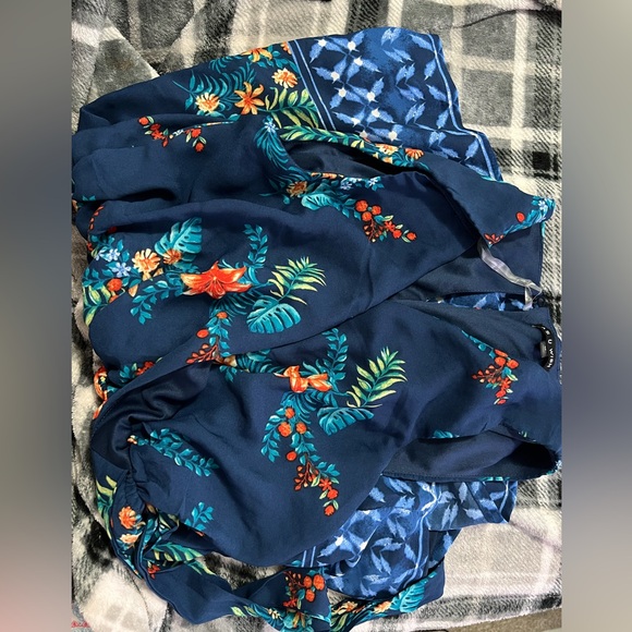 Blue Floral Romper - Picture 3 of 5